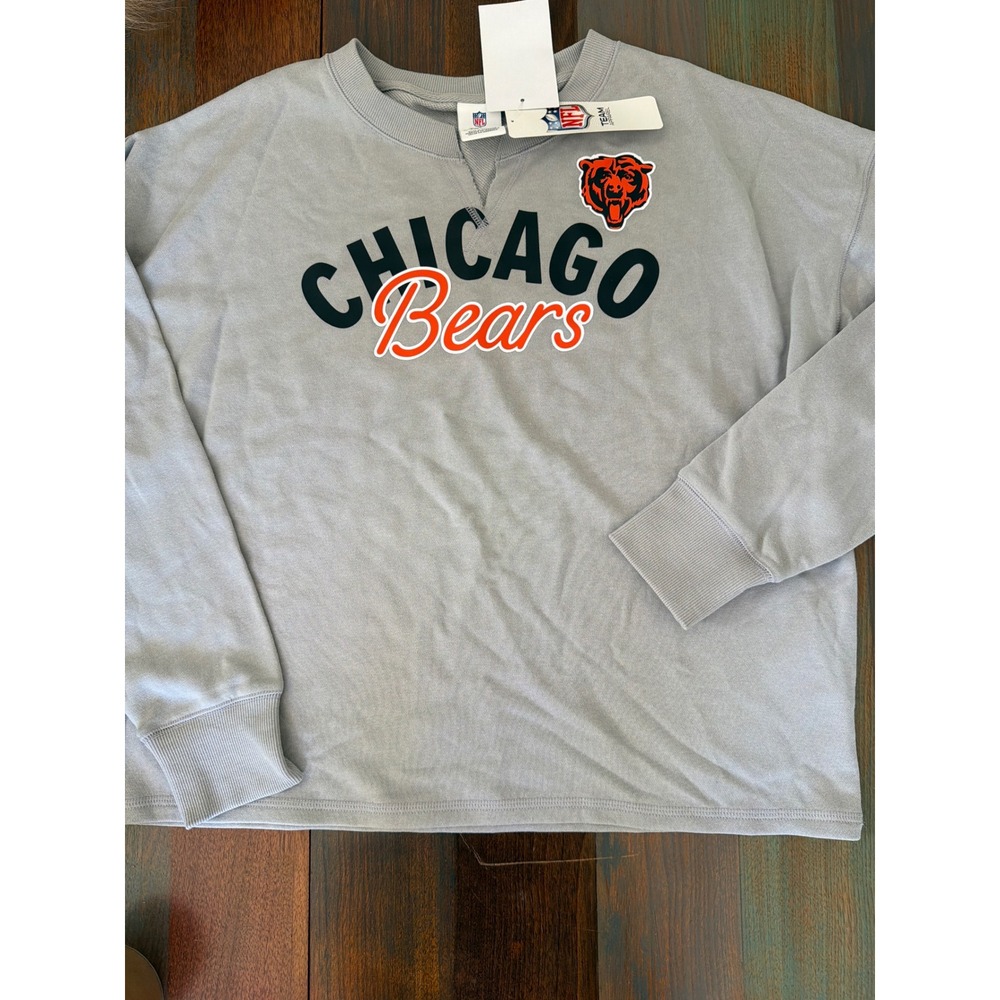 NFL Team Apparel Chicago Bears Women Medium Gray Sweatshirt NWT Long Sleeve